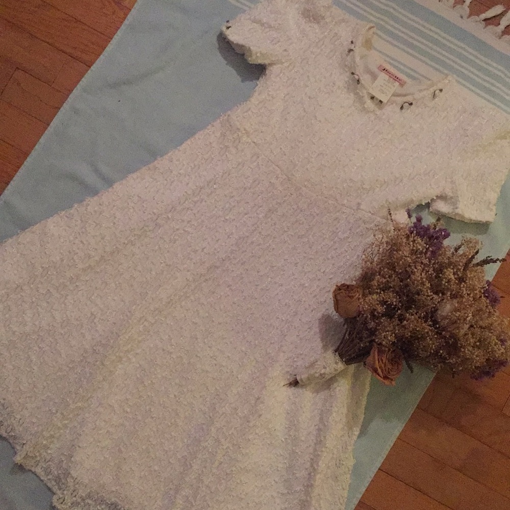 Jinelle size 12 dressy white stretch dress